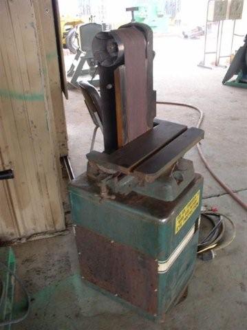 Used 6" Powermatic Model 33 Pedestal-Mounted Belt Sander