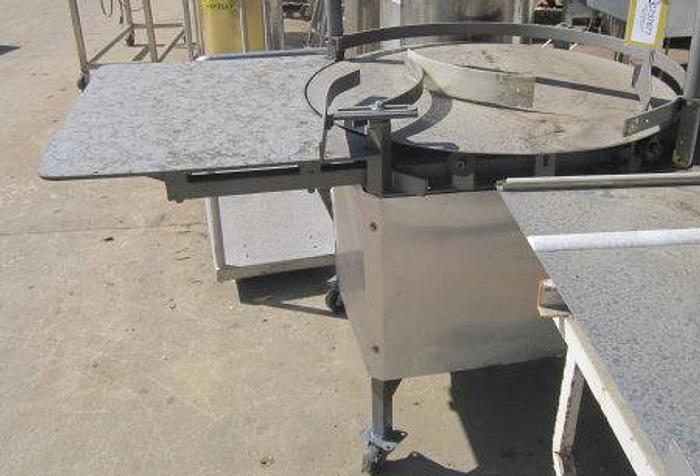 Used Table, Accumulation, 36", S/st, 1/2 HP #C737877