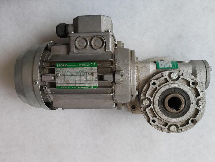 Usado Winkelgetriebemotor, RMI40-0.18/4-63B14, 17,5 U/Min., Spörk,  gebraucht