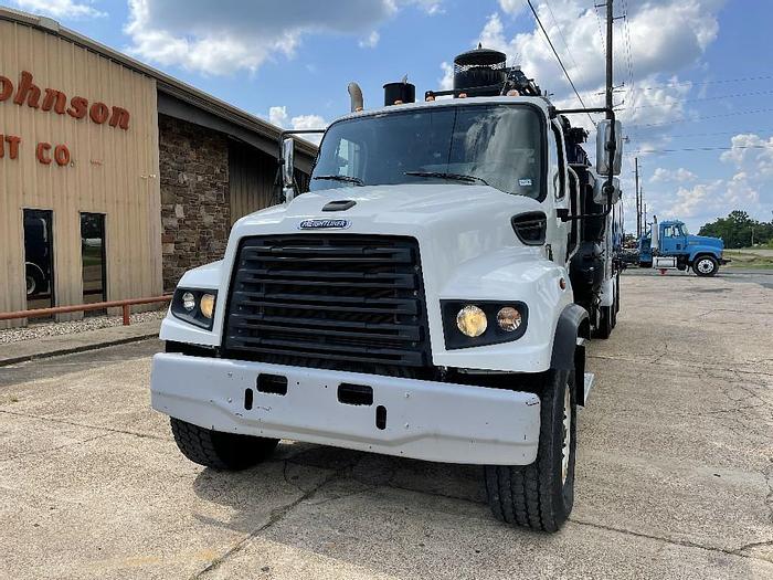 Used 2013 Freightliner 114SD