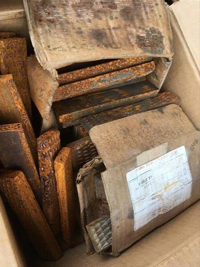 Used NOV Mission Custom Die & Insert 1" x 5-3/4" Tong Die