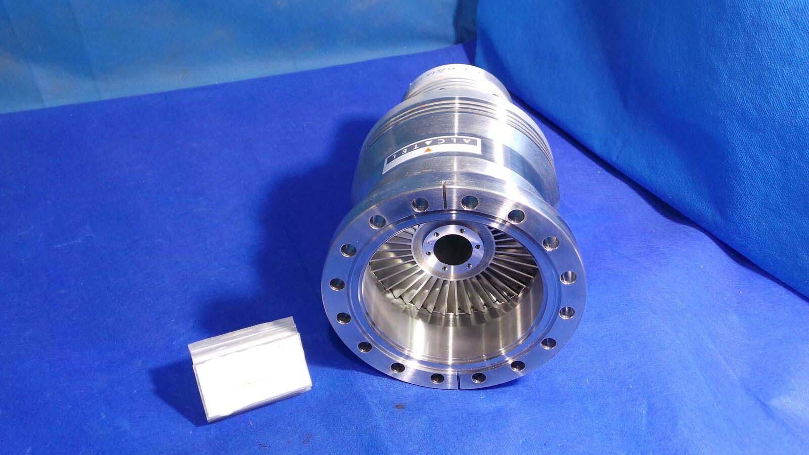 Used ALCATEL AT5100 Pump, AT5100 / AT5-100 / C-E-R-M-I-C/ Annecy /