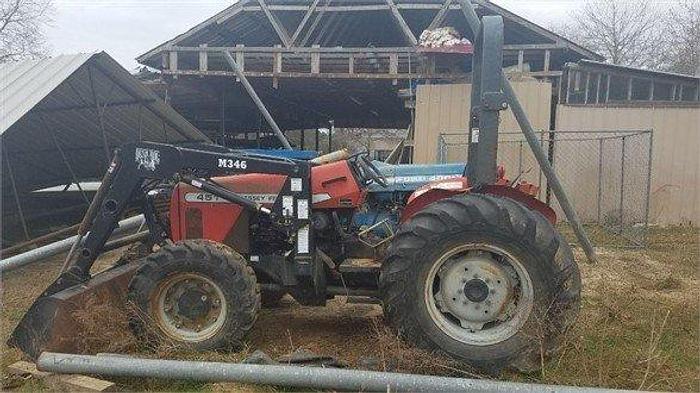 Used 2005 MASSEY-FERGUSON 451