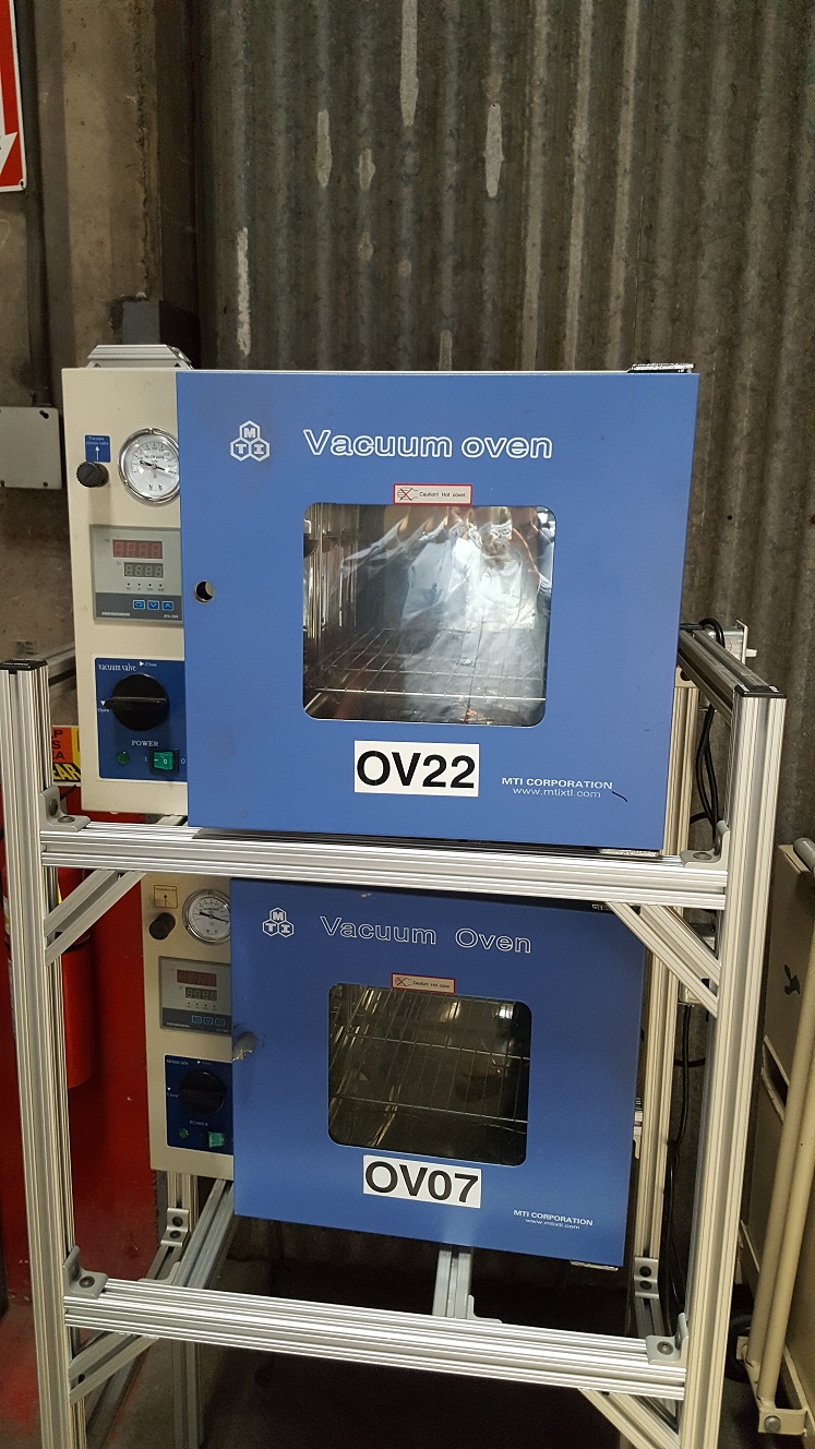 Used MTI Vacuum Oven