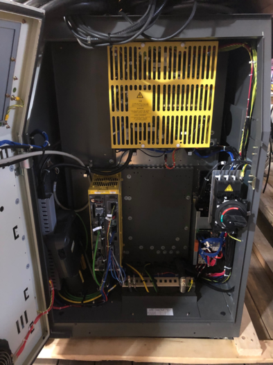 Used FANUC R2000iB/125L 6 AXIS CNC ROBOT WITH R30iA CONTROLLER