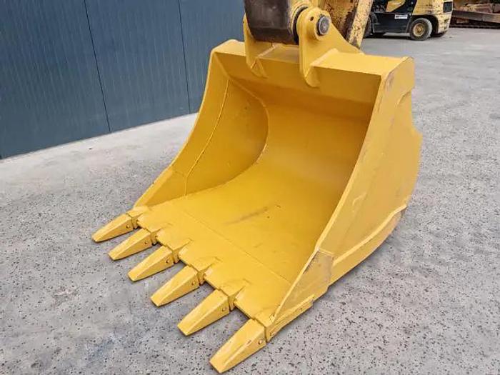 Gebraucht 2009 Caterpillar  329D LN