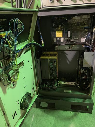 Used FANUC R2000iA/165F ROBOT W/RJ3iB CONTROLLER