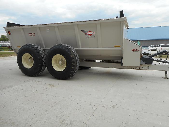 Used KUHN KNIGHT SLC141