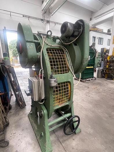 Usato PRESSA MECCANICA 40 TON (1)