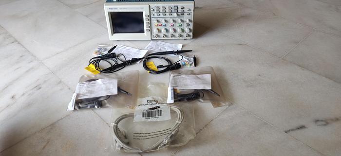 Used Tektronix TDS2024