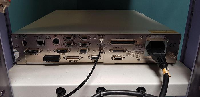 Used Olympus Workstation 260 mit Lichtquelle CLV-260 Steuerungseinheit Lucera CV-260 Tastatur MAJ-1536
