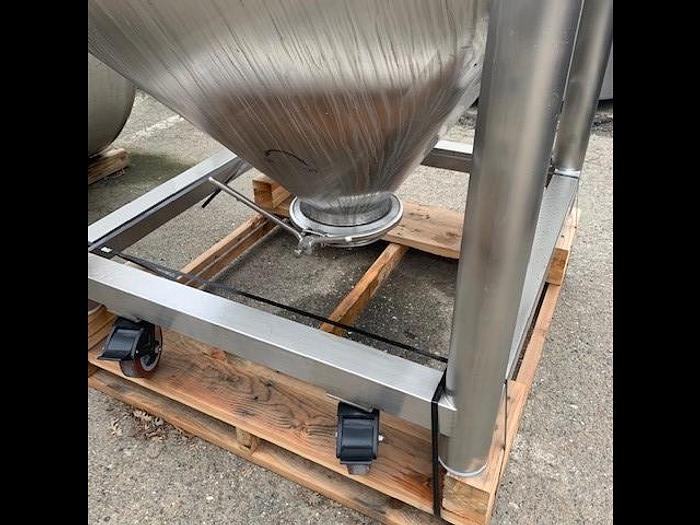 Used NGV 2,000 Liter (528Gallon)Stainless Steel Square Vertical Tote