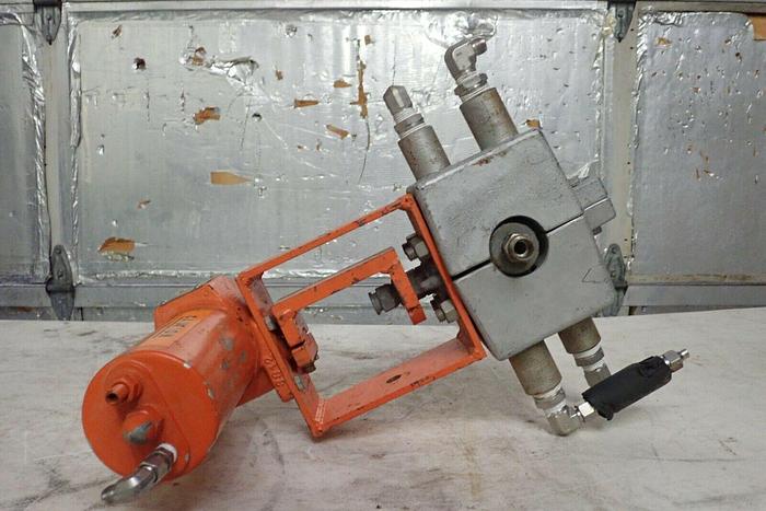 Used Bettis Pneumatic Valve Actuator Model CB-315