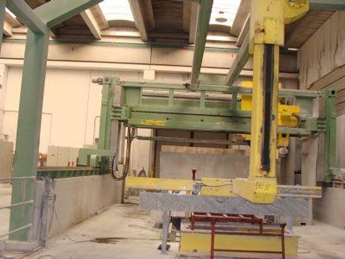 Gebraucht 2000 SIMEC Block cutter NT2 150S mobil