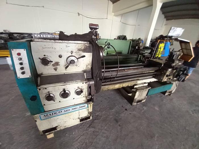 Used Madco Lathe 2mx300x600 Machine