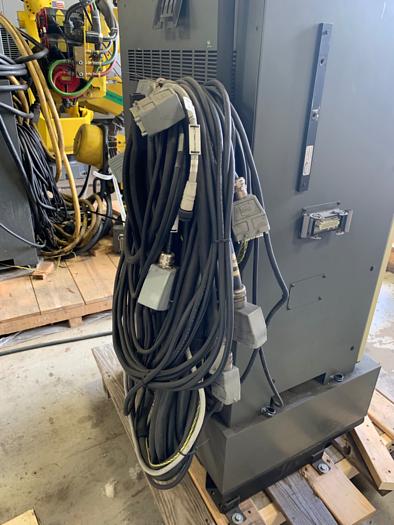 Used 2003 PREVIOUSLY REFURBISHED  FANUC   R2000iA/125L W/ DEVICENET AND BASEPLATE