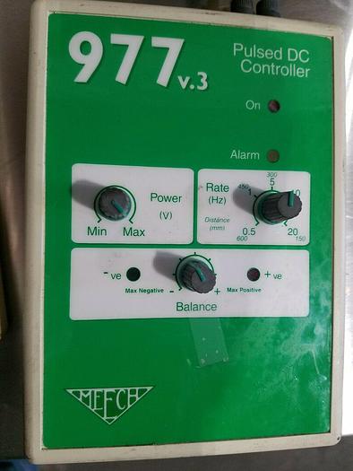 Used Meech 977 v3 Pulsed DC Controller with 976 Static Eliminator Ionizing Bar