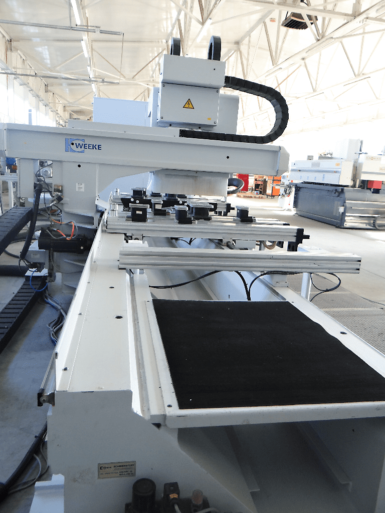 Used Weeke Venture 3 - CNC Machining Center - 2003
