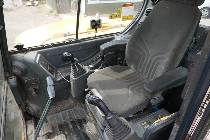 Used 2012 HYUNDAI ROBEX 80CR-9