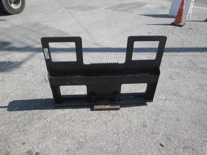 Heavy Duty Skid Steer Fork Attachment Carriage