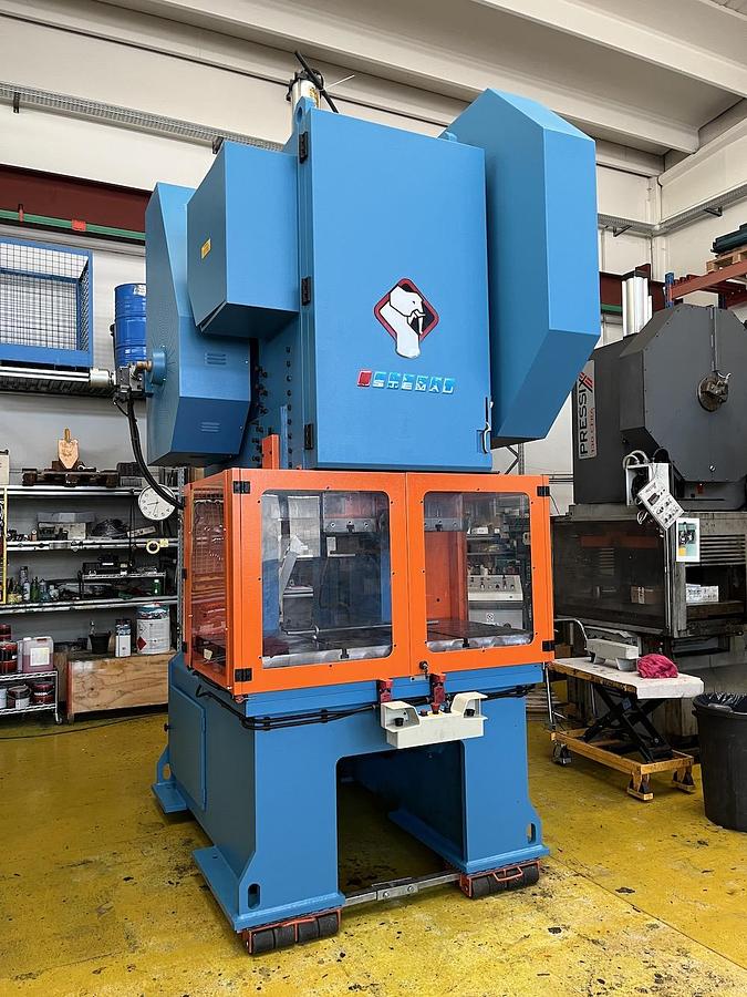 Ricondizionato SANGIACOMO T200RCE - 2002