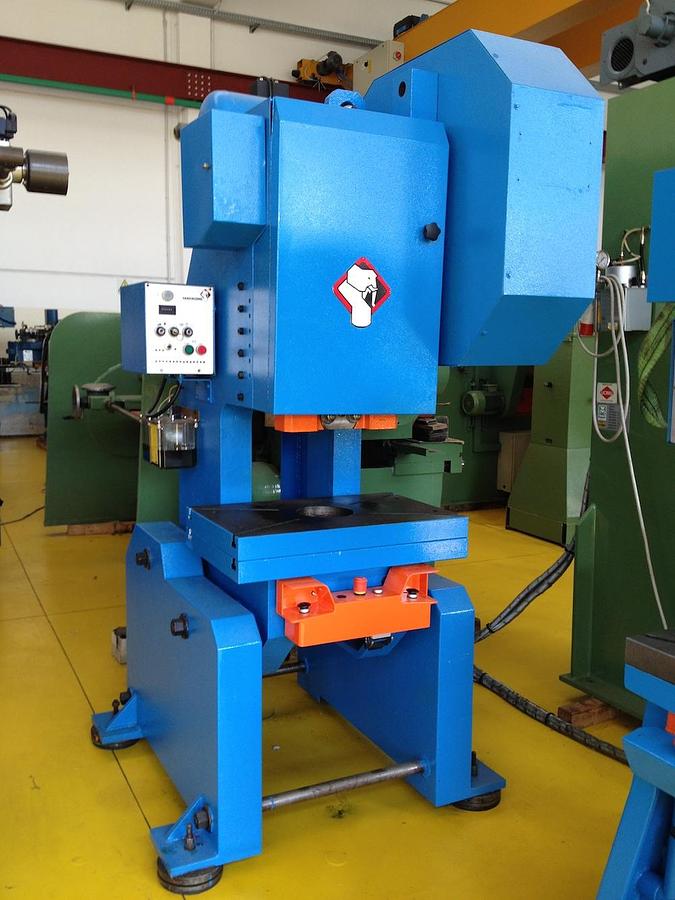 Usato SANGIACOMO T50FP in arrivo a settembre