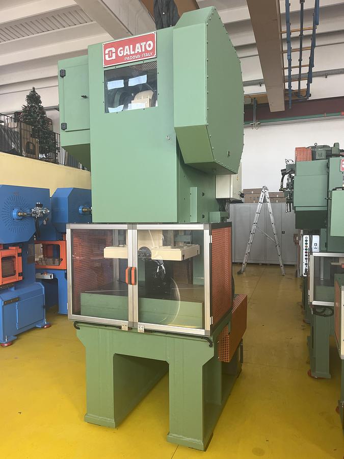 Ricondizionato GALATO T130CE - 2001