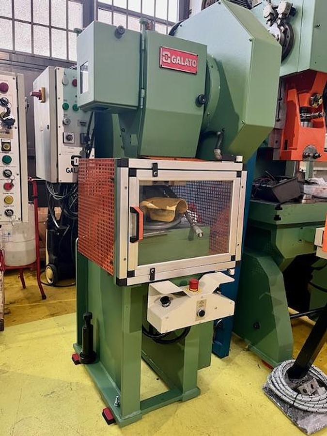 Ricondizionato GALATO T15CE - 2001