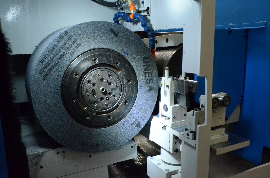 Usado 2003 BOCCA MALANDRONE R 50 CF - CNC Rectificadoras sin centros #4405