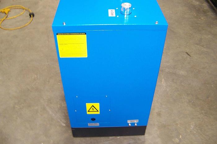 Dry- Max MRAD 150 Refrigerated air dryer 150 cfm pre and after filter