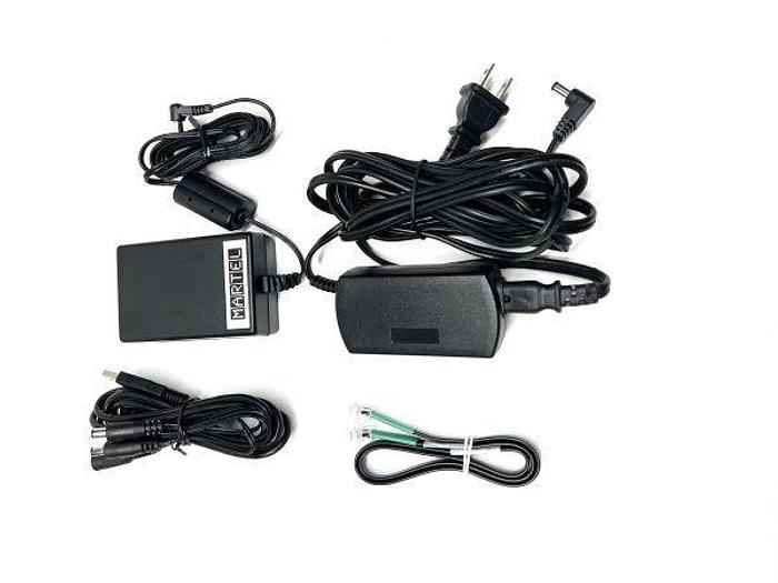 Abbott iSTAT 1 300G Handheld Clinical Hematology Analyzer plus Accessories