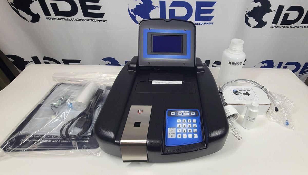 Awareness Technology Stat Fax 3300 Chemistry Analyzer
