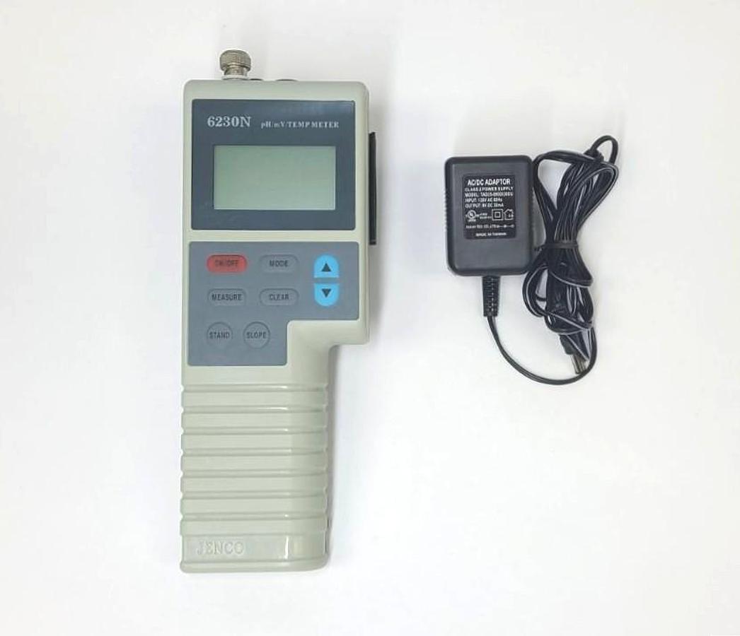 Used Jenco 6230N pH mV Temperature Handheld Digital Meter Tester
