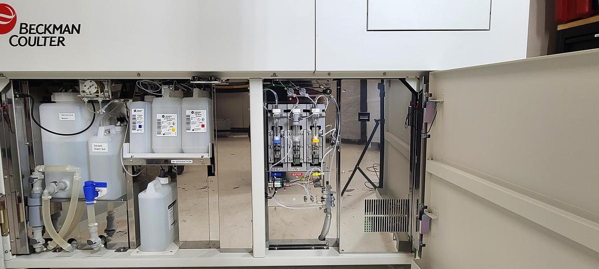 Refurbished Beckman Coulter DxC 500 AU Chemistry Analyzer with ISE