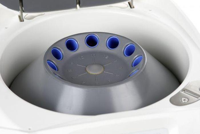 Standard Clinical Centrifuge GCC-S