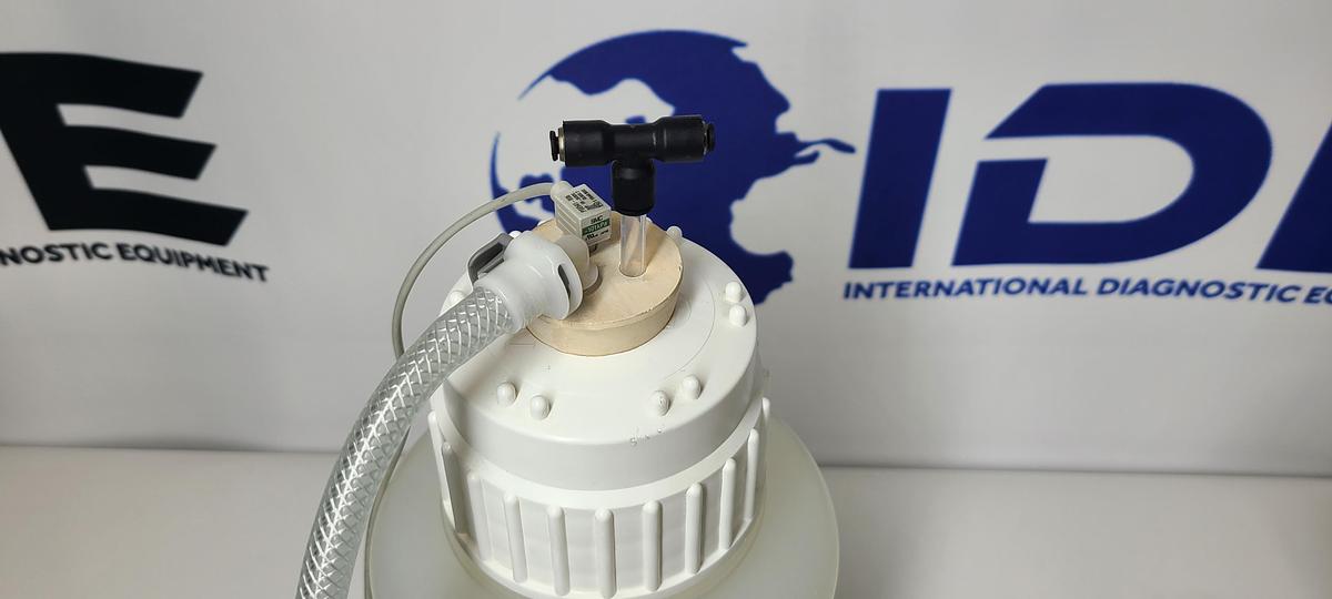 Used Agilent IDP-3 IDP3D21 Dry Scroll Vacuum Pump with Bottle and Connections Oil-Free