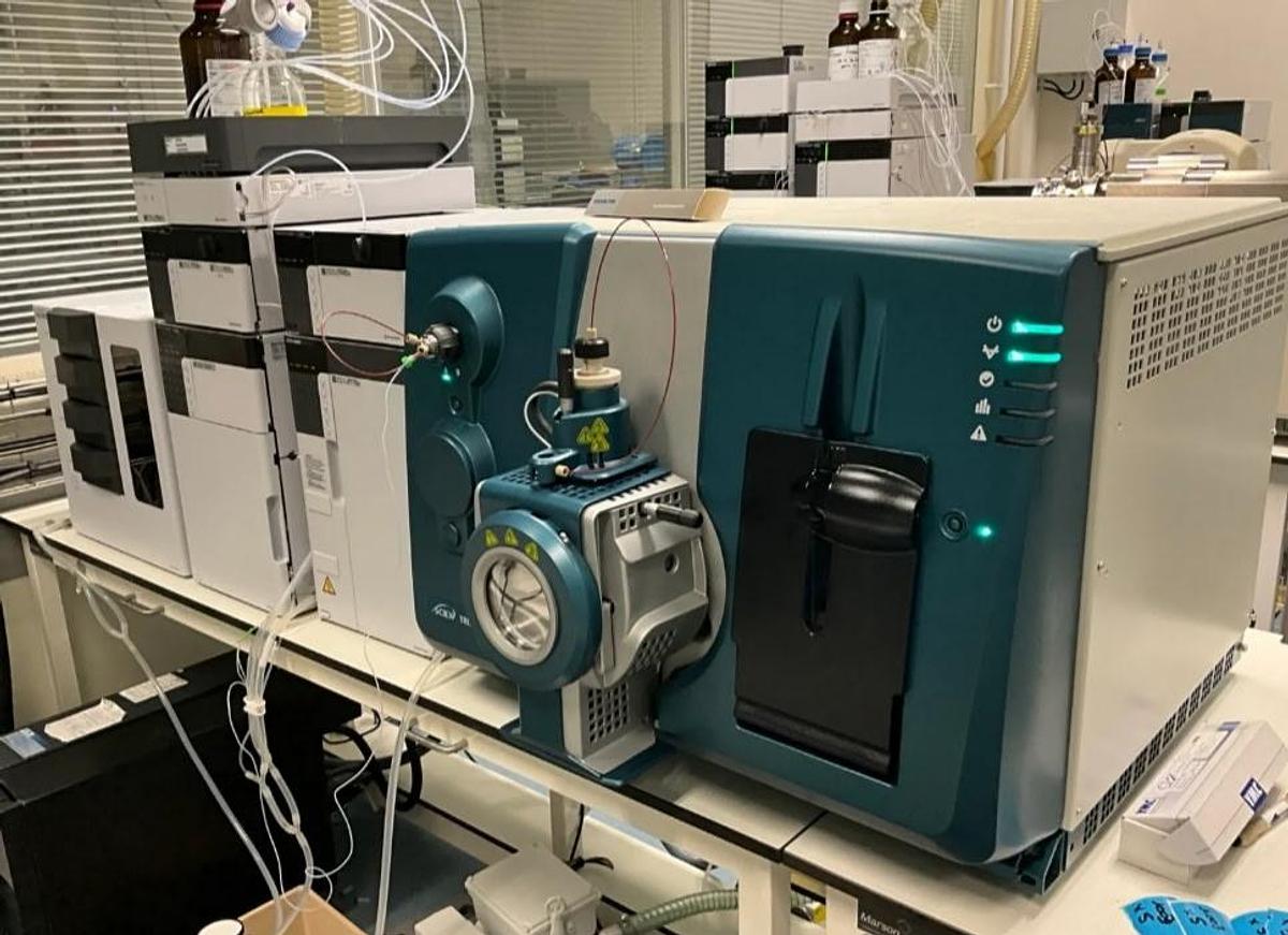 Refurbished AB Sciex 5500 LC-MS/MS with Shimadzu LC-30