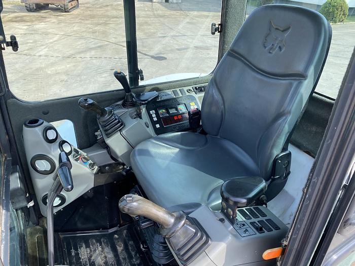 2012 BOBCAT E50