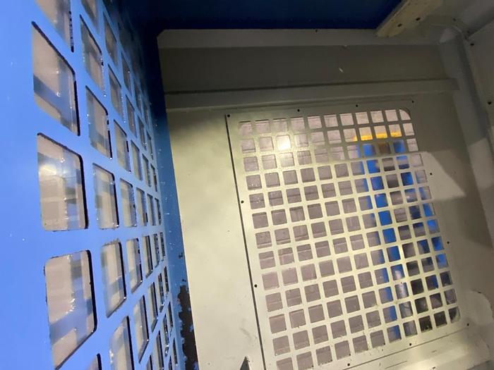 Used 2007 Dah Lih PT 128 5 Axis Machining Center