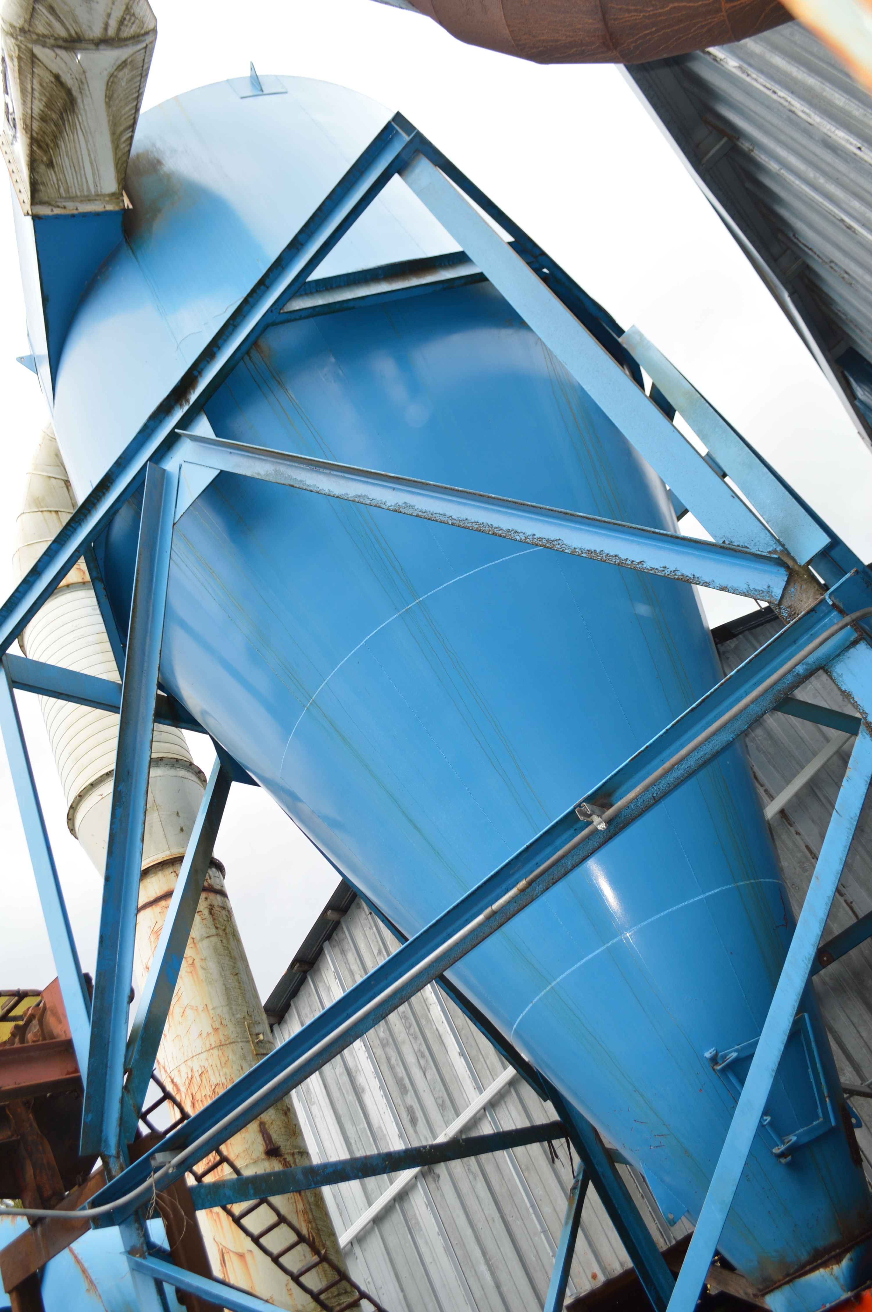 Used 13ft dust cyclone, used cyclone 13ft diameter, 13 foot cyclone with airlock