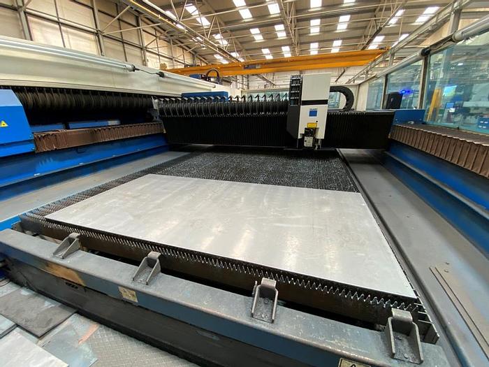Used 2009 Trumpf TruLaser 5040 CO2 Laser