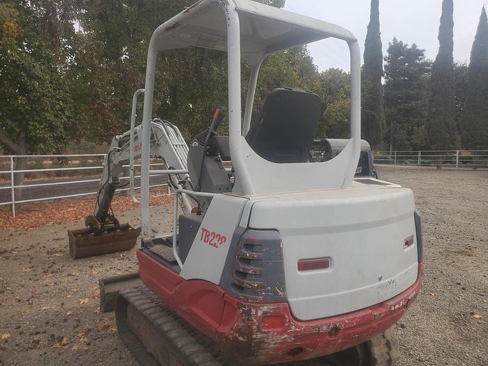 Used 2014 Takeuchi TB228