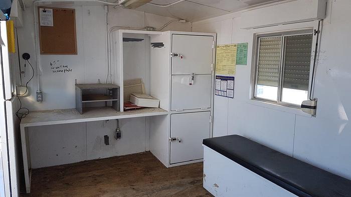 Used 1976 Gaymor 32' Doghouse / Office Trailer