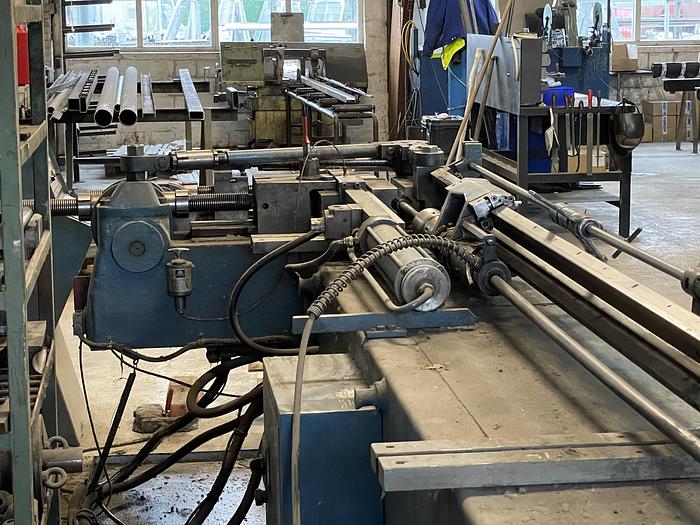 Used BRUGT HYDRAULISK RØRBUKKER FABRIKAT CURVATUBI/BLM, MODEL B/90 D