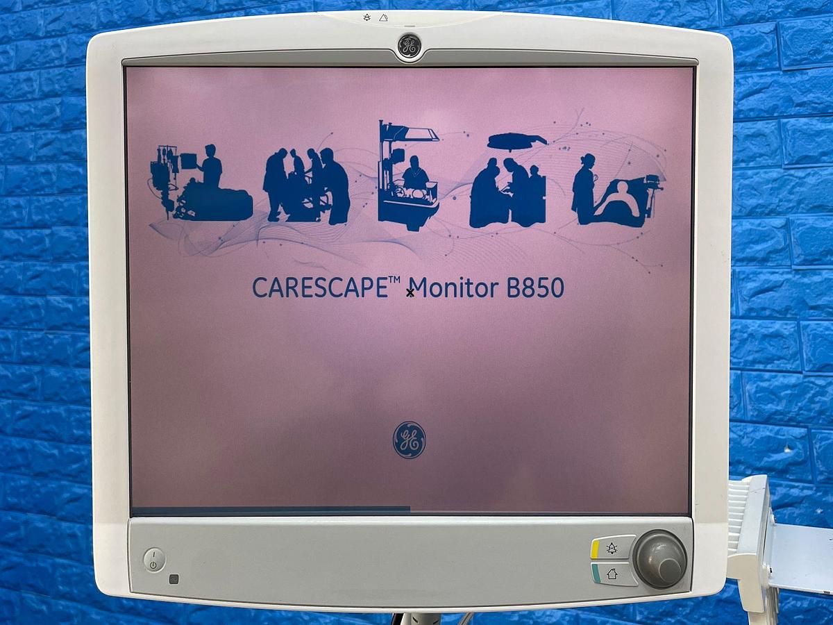 Used GE Datex Ohmeda Aespire View Anesthesia Machine YOM: 2015
