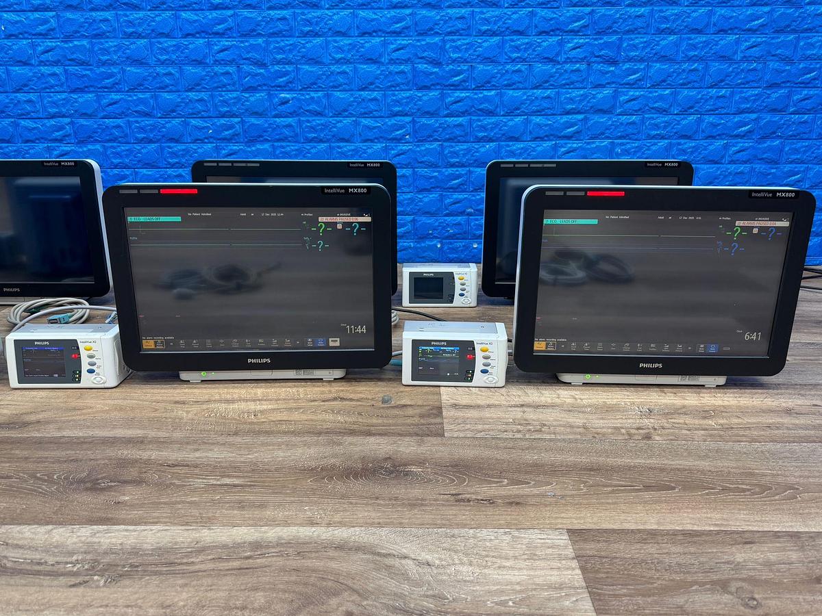 Used Philips IntelliVue MX800 Patient Monitor YOM: 2011  -2 Pieces  Without Leads  -4 Pieces  With Leads  Total = 6 Pieces