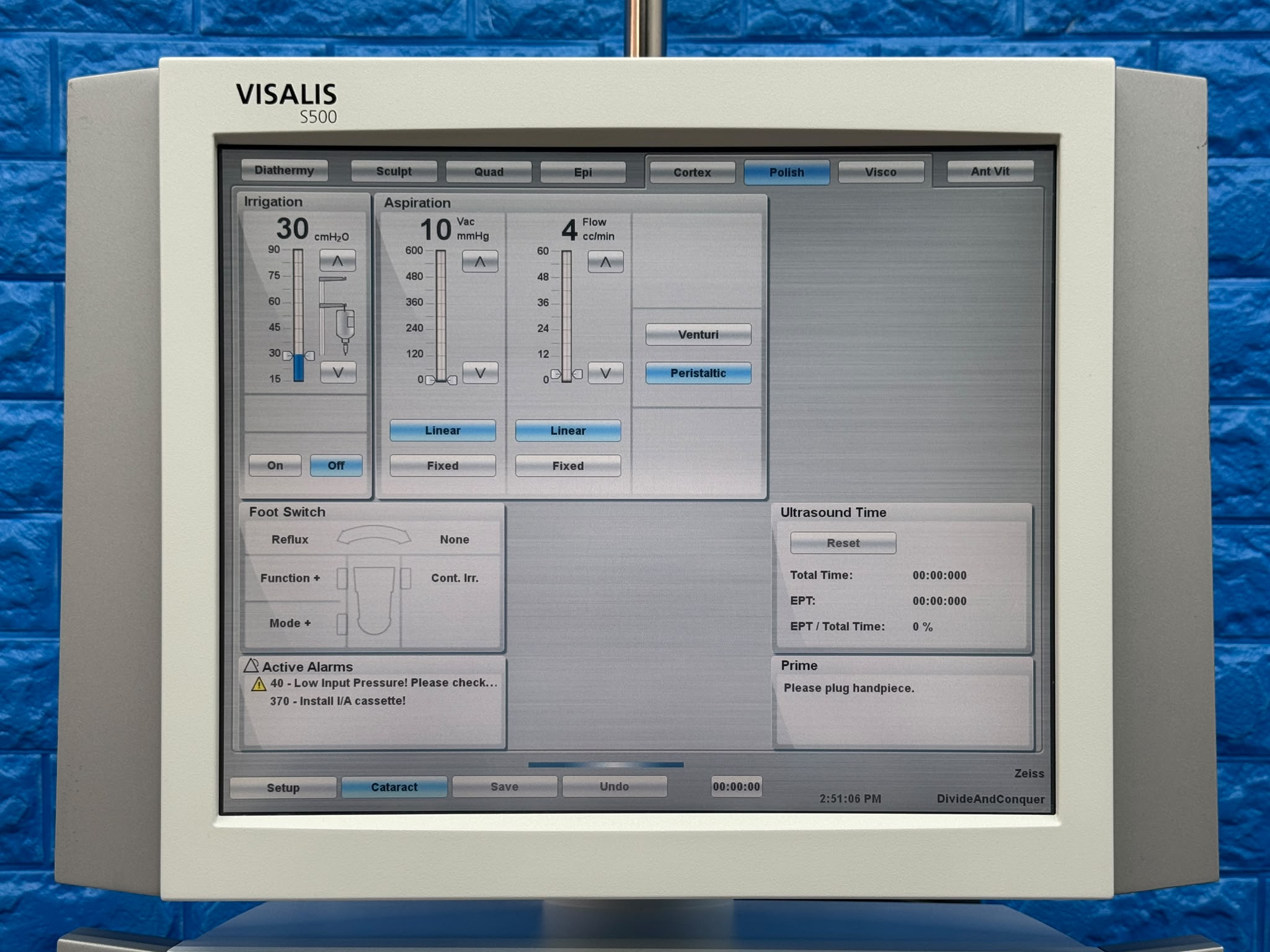 Used CARL ZEISS Visalia S500 REF: 640420 with 3 Hand Pieces YOM: 2013