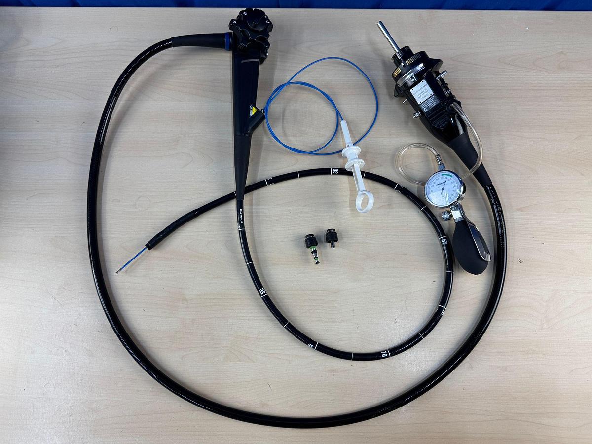 Used Olympus Evis X1 CV-1500 Endoscopy with Gastro GIF-HQ190 / Colono CF-HQ190L Includes: Olympus Evis X1 CV-1500 Processor Olympus MAJ-1921 Keyboard Olympus OFP-2 Flushing Pump Olympus UCR Gas Insufflator with hose Olympus MAJ-901 Water Bottle Olympus GIF-HQ190 Gastroscope with case and Air/Water/Suction valve Olympus CF-HQ190L Long Colonoscope with case and Air/Water/Suction valve
