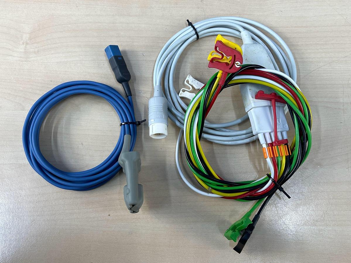 Used Philips IntelliVue MP30 Patient monitor, YOM: 2016