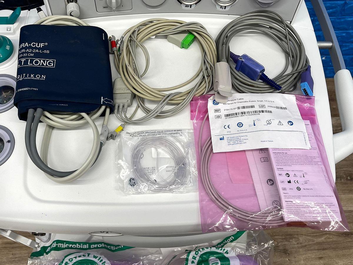 Used  GE Aespire View Anesthesia YOM: 2015 Include GE B450 Patient Monitor With E-miniC Gas Module And Leads YOM: 2015 